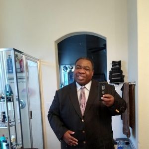 Meet your Posher, Stephen